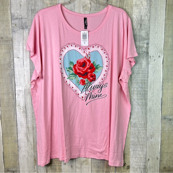 torrid Other - Torrid Size 5(5X)(28) Crewneck Short Sleeve Relaxed Sleep T-Shirt Heart Graphic
